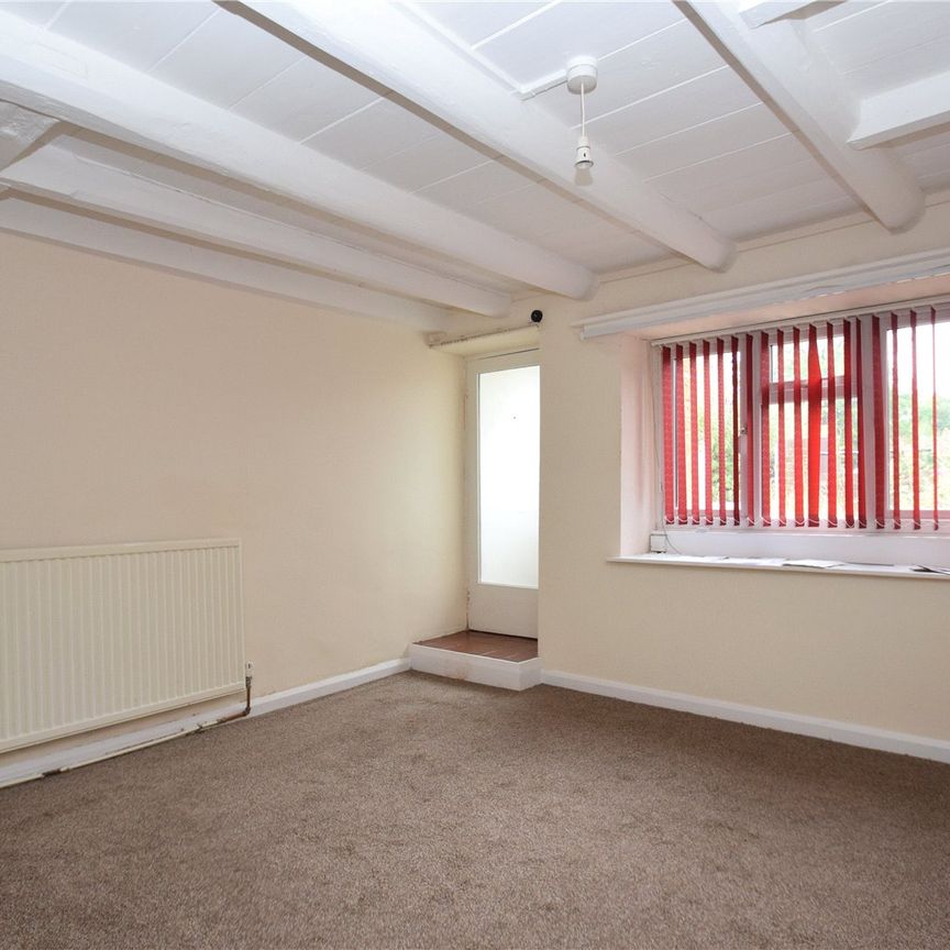 2 bed terraced house to rent in High Street, Burniston, YO13 - Photo 1