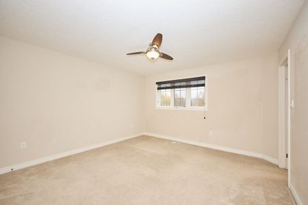 For Lease - 67 Redcedar Crescent, Hamilton, Ontario - Photo 4