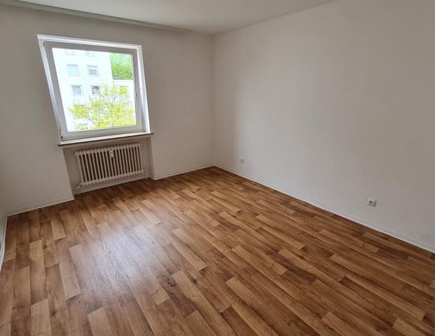 Große 2-Zimmer-Wohnung in Bremen Gröpelingen - Photo 1