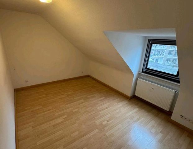 Köln-Braunsfeld: 3-Zi-DG, 66 m², ab sofort, mit EBK - Foto 1