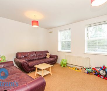 2 bed Apartment for Rent - Photo 3