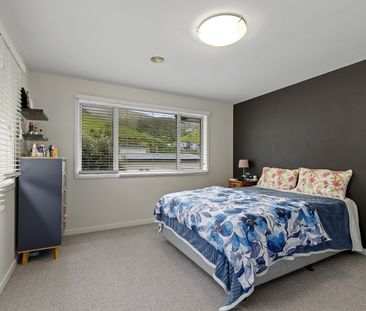 9 Yarnbrook Grove, Churton Park - Photo 5