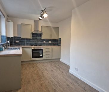 Brettell Lane, Amblecote, Stourbridge, DY8 - Photo 1