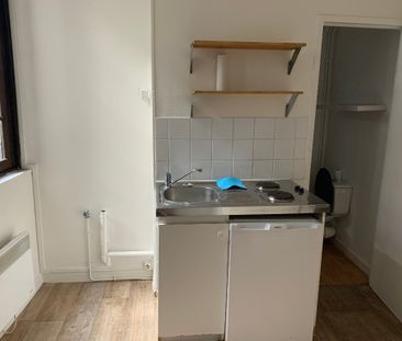Location Appartement 1 pièce 32m² - Photo 2