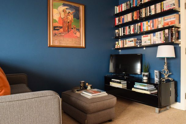 2 Bed Flat, Lordship Lane, SE22 - Photo 1