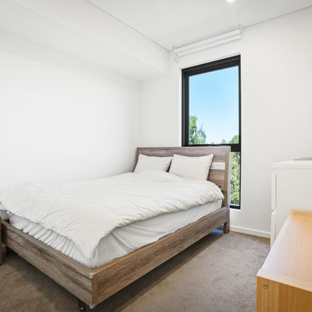 Lifestyle & Convenience Meet in This 2-Bedroom Apartment - Photo 2