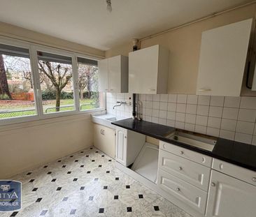 Location Appartement 3 pièces 64m² CHATEAUROUX 36000 - Photo 4