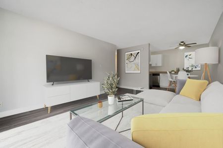 St. Johns Apartments - 2 Bedroom - Photo 2