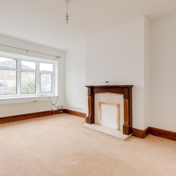 3 bedroom semi-detached house to rent - Photo 1