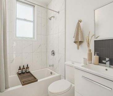 Grand 3 et demi sur deux étages! - Photo 4