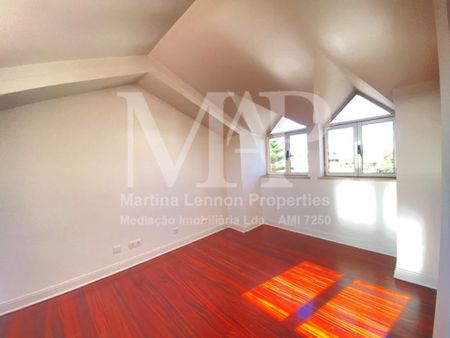 3 room luxury Apartment for rent in Cascais e Estoril, Portugal - Photo 2