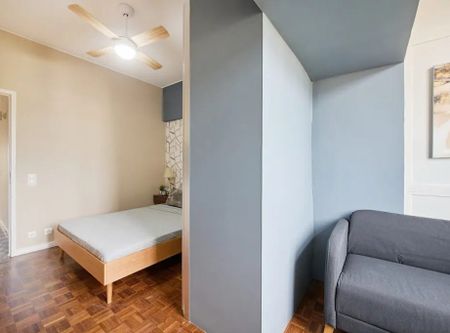 Rua dos Açores, Lisbon, Lisbon 1000-005 - Photo 2