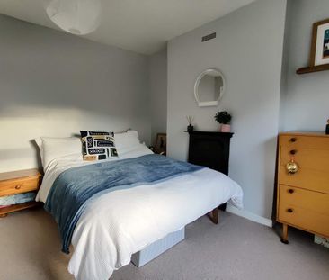 2 Bed Maisonette, Park Street, BS4 - Photo 6