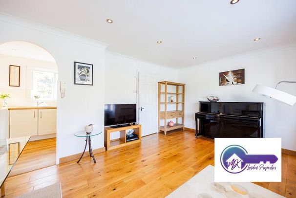 3 Bedroom Maisonette To Rent - Photo 1
