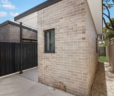 67B Bougainville Road Lethbridge Park - Photo 3