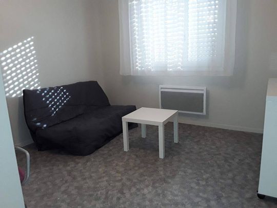 Location appartement t1 23 m² à Villefranche-de-Rouergue (12200) - Photo 1