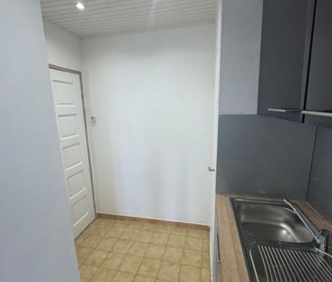 Location Appartement 22.45m² 1 pièce Fort de france - Photo 2