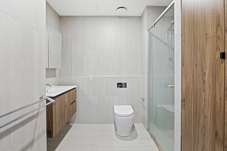 Stylish 2-Bedroom Apartment in Wright - Photo 5