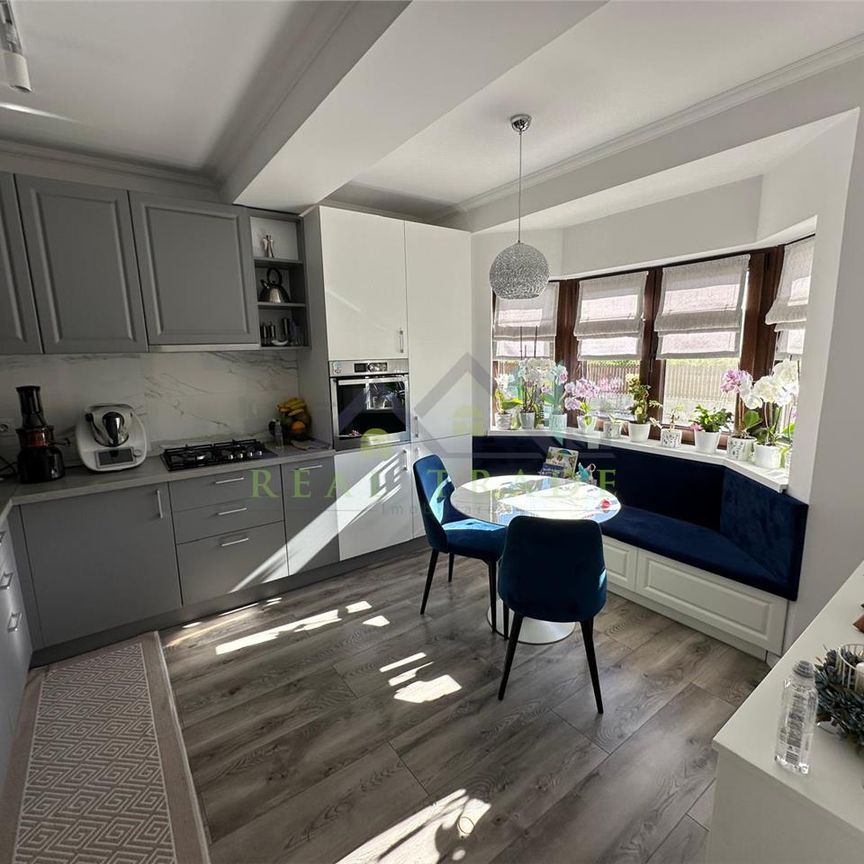 Casa mobilata si utilata Sanpetru - Fotografie 1