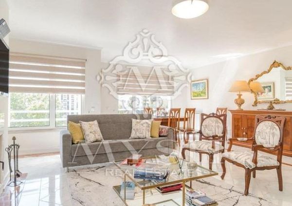 Apartamento T3 em Lisboa