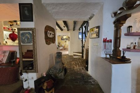 2 Bedroom Townhouse For Rent in Estepona, Málaga - Photo 5