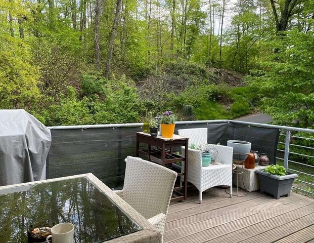 MODERNE 2-ZIMMERWOHNUNG MIT SONNENBALKON IN IDYLLISCHER VILLENKOLONIE + PARKETT + FUßBODENHEIZUNG - Photo 1