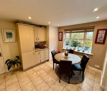 Woodbridge Manor, Camberley - 2 bedrooms Property for lettings - Se... - Photo 2