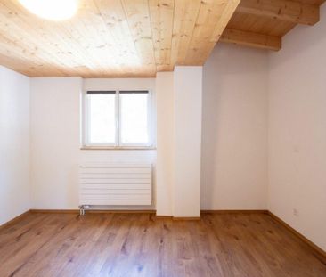 Grosszügige 3.5 Zimmerwohnung mit schönem Sitzplatz - Photo 2