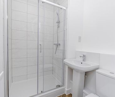 2 bedroom apartment to rent - Photo 4