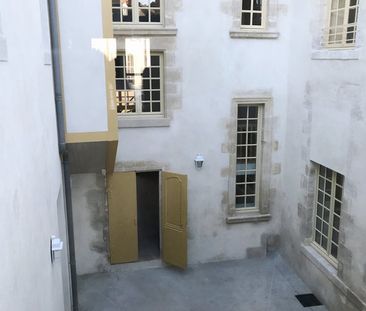 Location Appartement 2 pièces 45m² ORLEANS 45000 - Photo 4