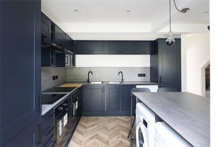 Ambleside Avenue, Southmead - Photo 3