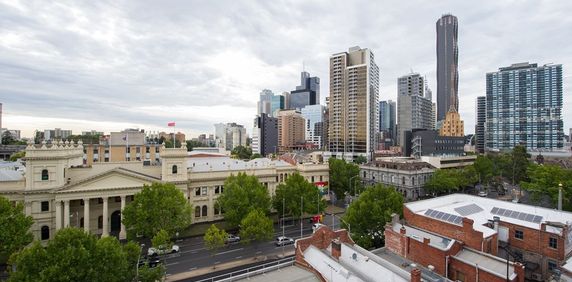 Carlton | Student Living D2 | Studio Penthouse - Photo 2