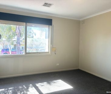 Updated Family Home In Convenient Location - Including Large Shed - Photo 5