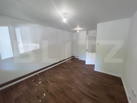 Apartament cu 2 camere, 52 mp, zona Henri Coanda - Photo 4