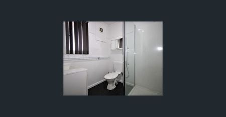 Spacious Family Home in Eaton - Photo 3