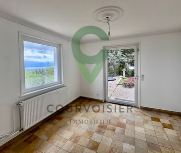 Maison individuelle de 6,5 avec vue imprenable proche de Begnins - Photo 1