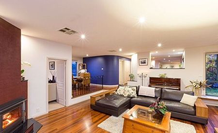 30 Wanderer Court,Amaroo - Photo 5
