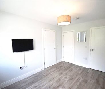 1 bedroom sharedAccommodation in Robins Cottages, Bracknell - Photo 5