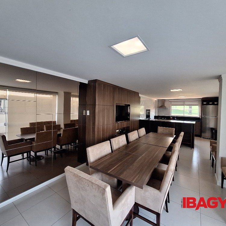 Apartamento 3 Quartos Estreito 152m² - Foto 1