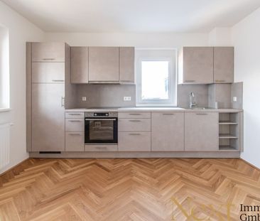 Generalsaniert 2-Zimmer-Altbauwohnung mit voll ausgestatteter Küche... - Foto 3