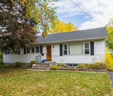 For Lease - 71 Prince Of Wales Drive Unit# Main, Belleville, Ontario - Photo 2