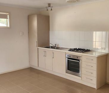 21 Woodrow Ln, Golden Grove SA 5125 - House For Rent | Domain - Photo 6