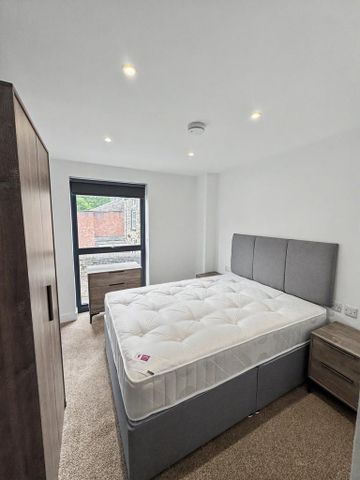 2 bedroom flat to rent - Photo 2