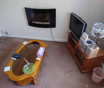 2 bedroom apartment to rent - Photo 5