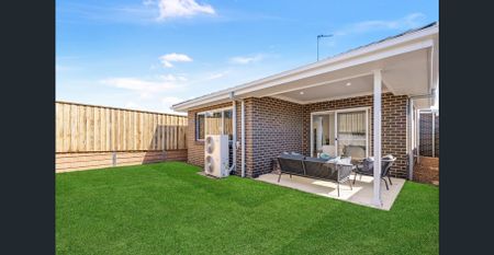 Luxurious Quality Home! - Photo 5