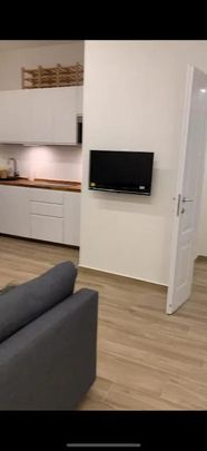 Via Matteo Maria Boiardo, Milan, Lombardy 20127 - Photo 1