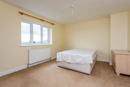 3 bedroom house to rent - Photo 3