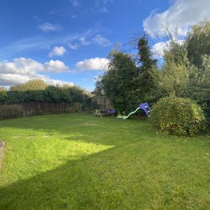 The Avenue, Kirkella - Photo 3