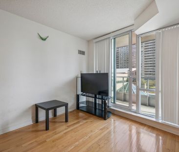 For Lease - 33 Elm Drive Unit# 411, Mississauga, Ontario - Photo 4