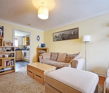 2 bedroom house to rent - Photo 2